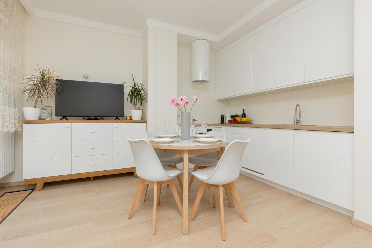 Warsaw Apartment Woronicza Home Office By Noclegi Renters Exteriör bild